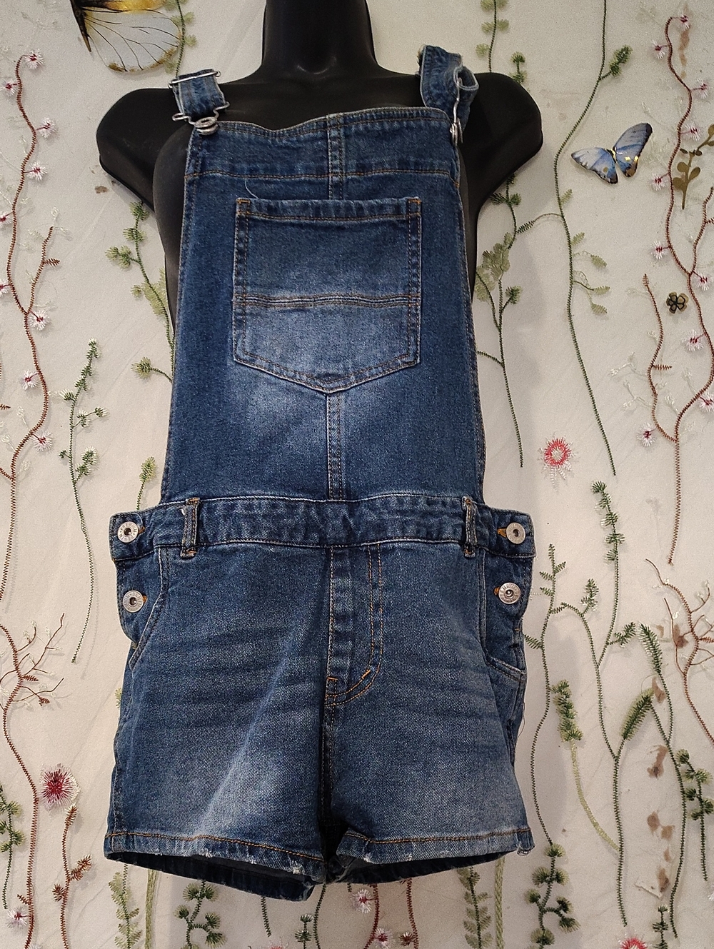 Love Tree Denim Short Overalls in Medium Blue